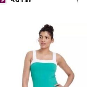 All in Motion Green and White Activewear Top